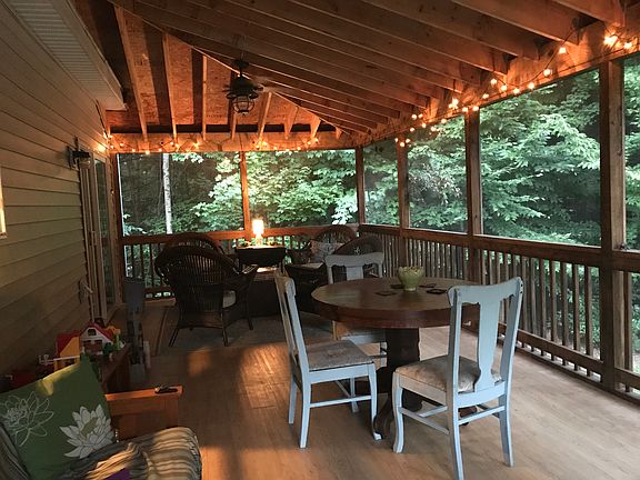 2nd image of 31 Santee Dr