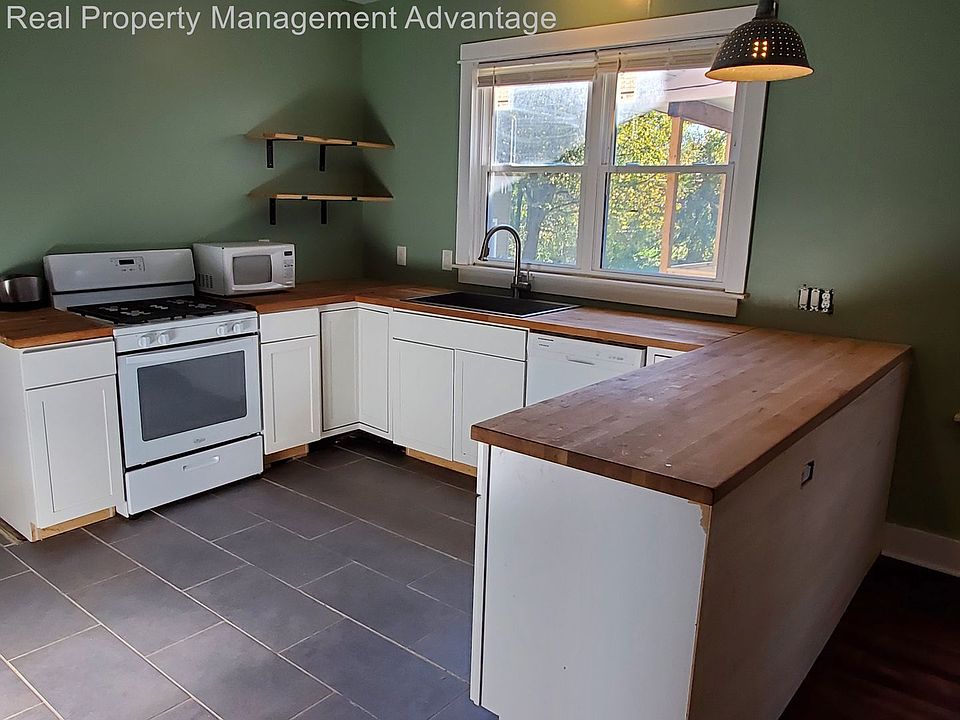 656 Philip Apartments Detroit, MI Zillow