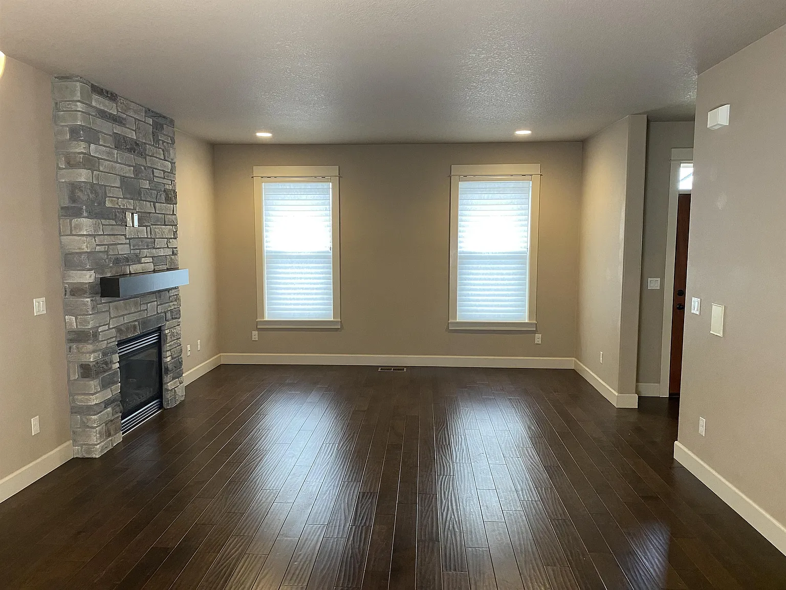 Catalpa Way - (Jon0917) - 1 — Photo 2
