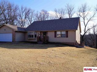 5305 Willit St, Omaha, NE 68152
