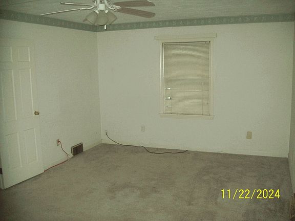 family room-4th bedroom