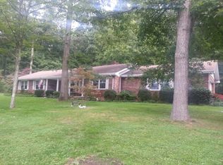 5354 E Lee Hwy, Max Meadows, VA 24360