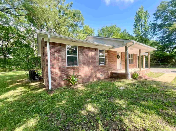 399 Garey Loop, Savannah, TN 38372