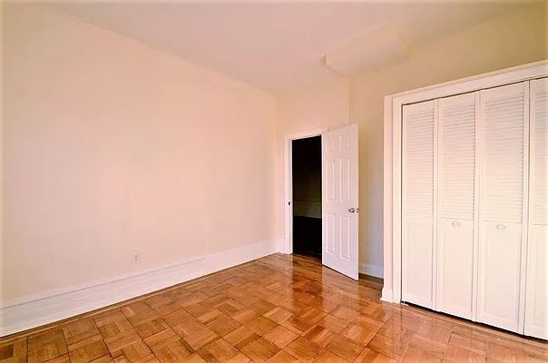 Rented by CITY SKYLINE REALTY INC | media 19