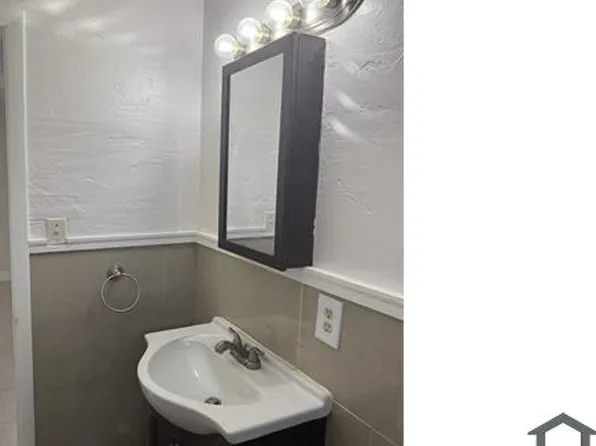 11330 SW 207th Dr, Miami, FL