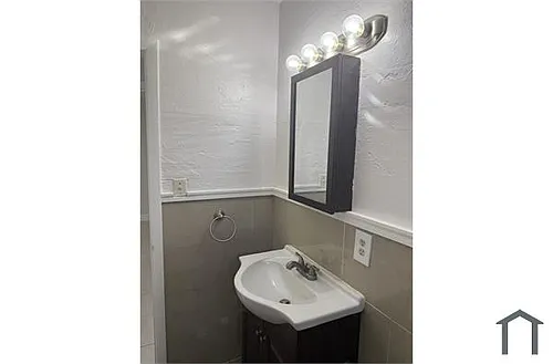 11330 SW 207th Dr Photo 1