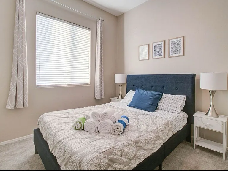 829 S Parkcrest St — Photo 33