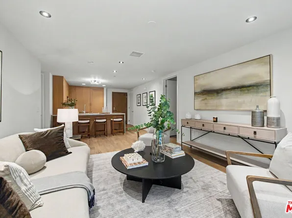 1755 Ocean Ave APT 203, Santa Monica, CA 90401