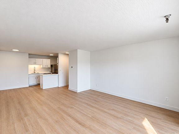 2nd image of 2037 Castro St #22