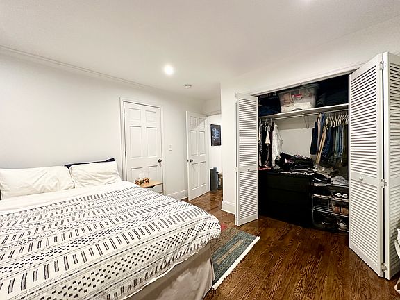 5th image of 730 Hancock St #1
