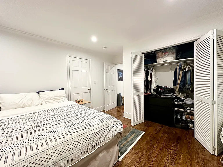 730 Hancock St #1 — Photo 5