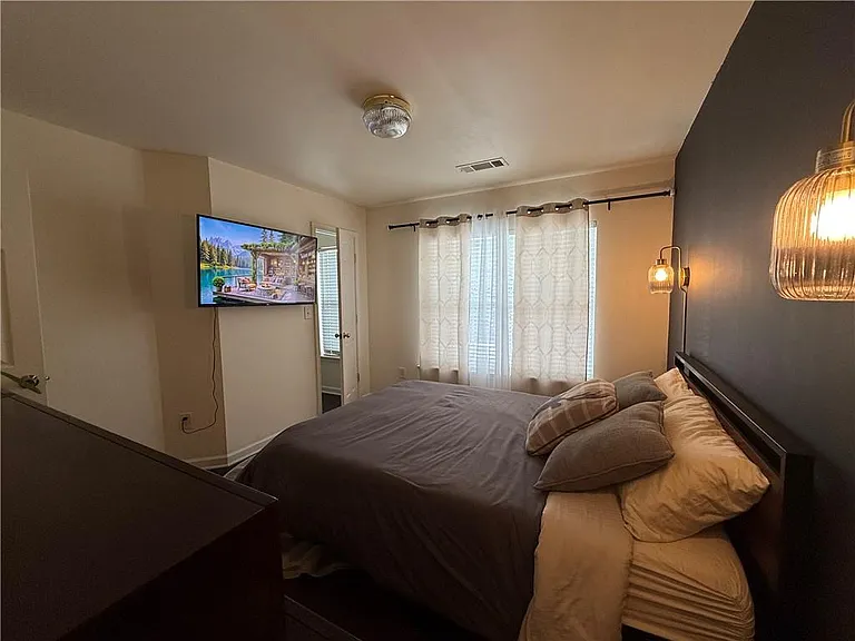 1524 Cove Creek Cir — Photo 12