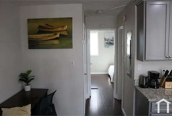 2239 Chester St SE — Photo 7
