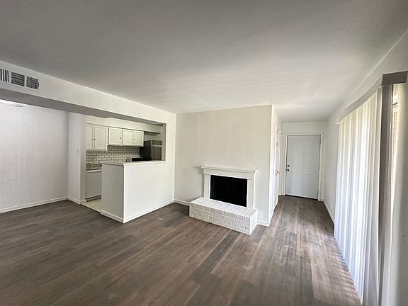 3rd image of 4700 Boulder Dr #1-1112-1