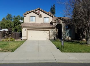 2874 Pitzer Cir, West Sacramento, CA 95691