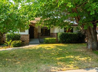 5832 O St, Sacramento, CA 95819