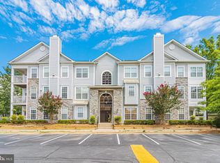 5963 Founders Hill Dr UNIT 203, Alexandria, VA 22310