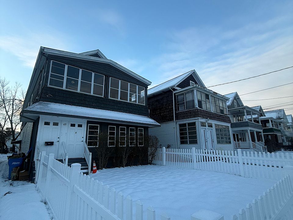 1st image of 49 Forest Ave #2