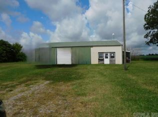 2175 County Highway 621, Matthews, MO 63867