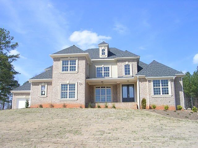 1st image of 747 Alberta Dr