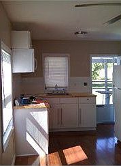 4th image of 528 NE Turner Ave