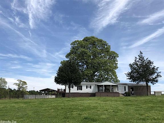2nd image of 4024 County Road 3774