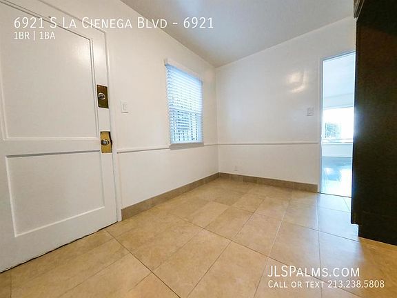 4th image of 6925 S La Cienega Blvd #6925