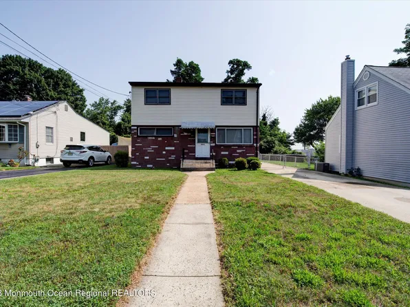 484 Hilltop Avenue, Keyport, NJ 07735