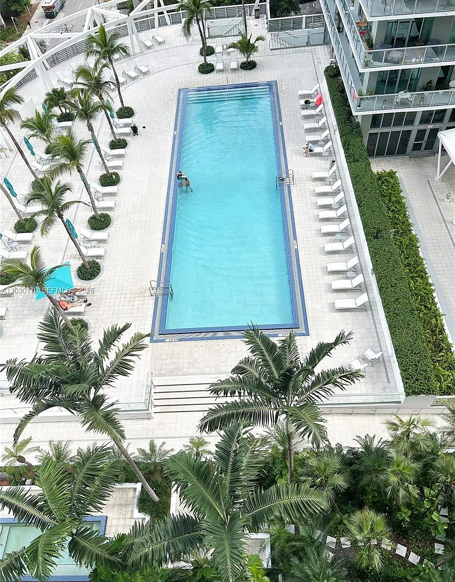 The Axis On Brickell Cond — Photo 3