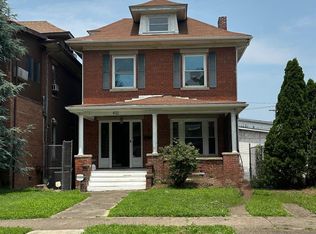 402 5th Ave, Huntington, WV 25701