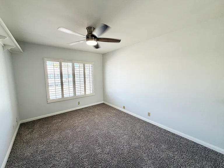 319 Spinnaker Way — Photo 31