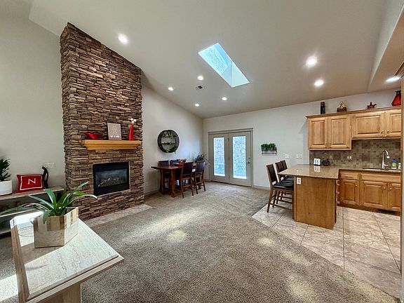 5th image of 2770 S 1039 W #25
