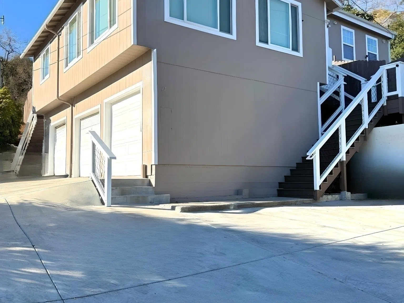 2 bed, 1200 sqft, $3,500 — Photo 2