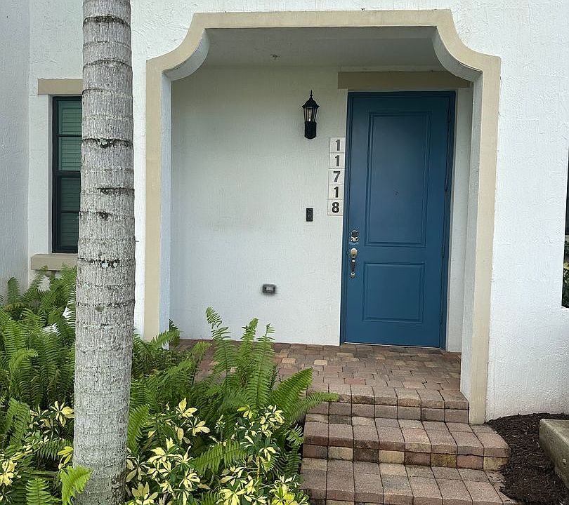 1st image of 11718 SW 13th Ct