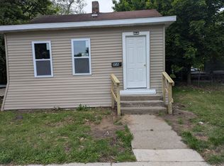 956 Lavette Ave, Benton Harbor, MI