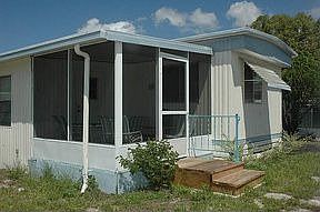 4th image of 3365 E Dale St