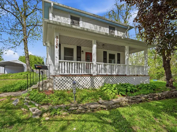 2924 61st St, Des Moines, IA 50322