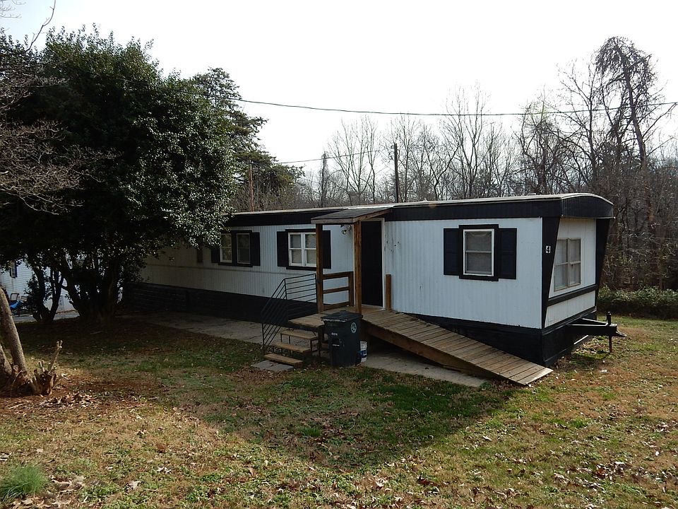 1st image of 124 Camp Ave Lot 4