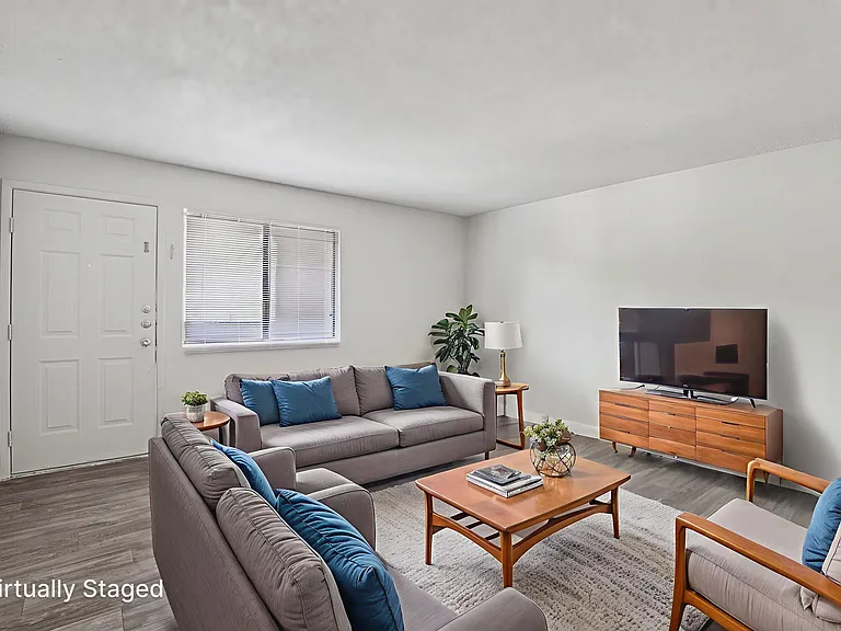 Pacific Palms Apartment Homes — Photo 2