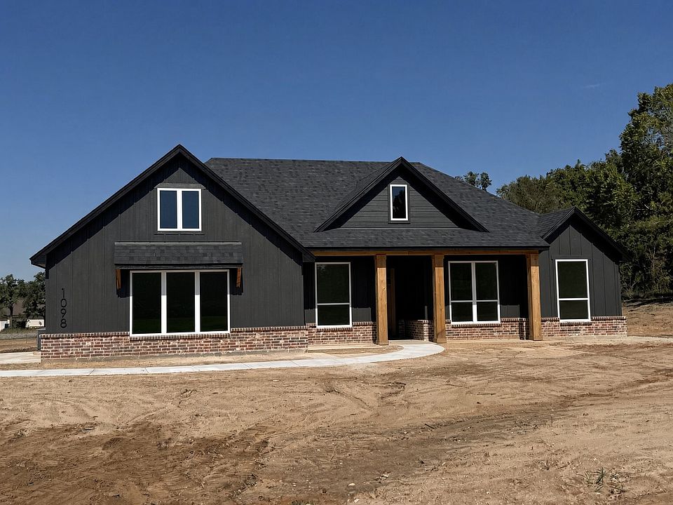 1st image of 1098 Colt Rd