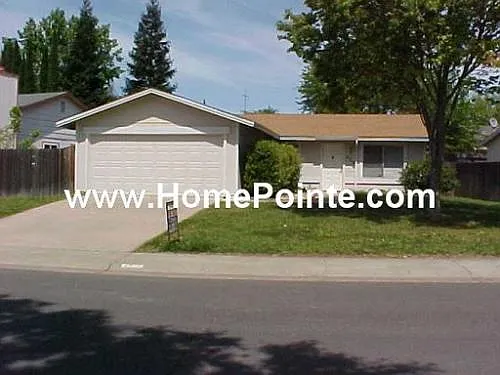 4713 Kingbird Way photo 1