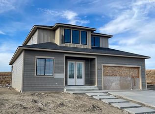 2831 Savanna Ave, Richland, WA 99352