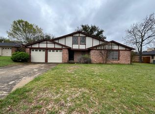 8704 Copper Canyon Rd, North Richland Hills, TX 76182