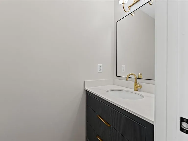 386 Creek Manor Way — Photo 18