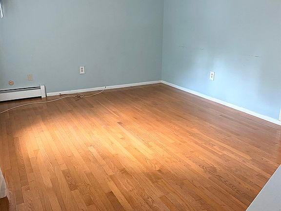 3rd image of 352 Plain St #352