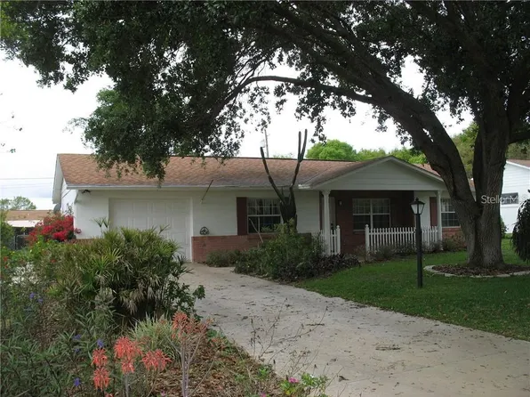 (undisclosed Address), MOUNT DORA, FL 32757
