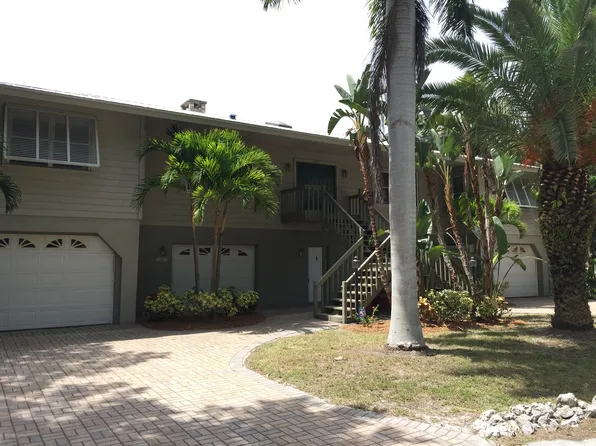 767 Tropical Cir, Sarasota, FL 34242