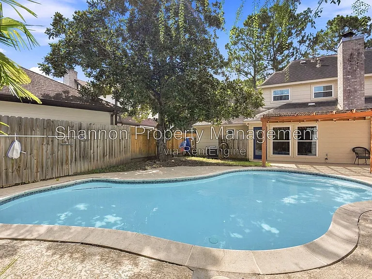 20646 Prince Creek Dr — Photo 21