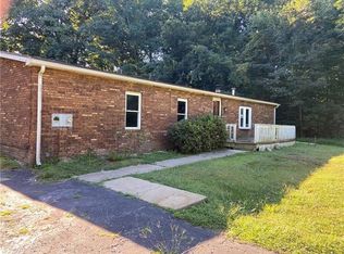 143 Grange Rd, Beaver Falls, PA 15010