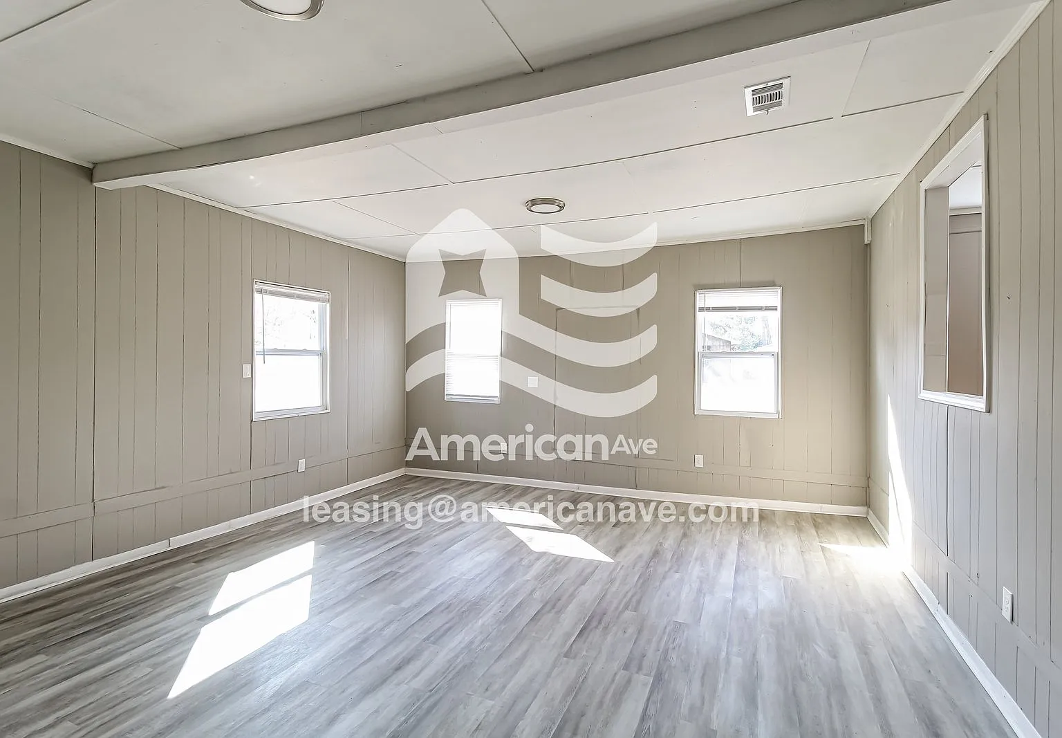 3 bed, 1.0 bath, 1629 sqft, $1,076 — Photo 4